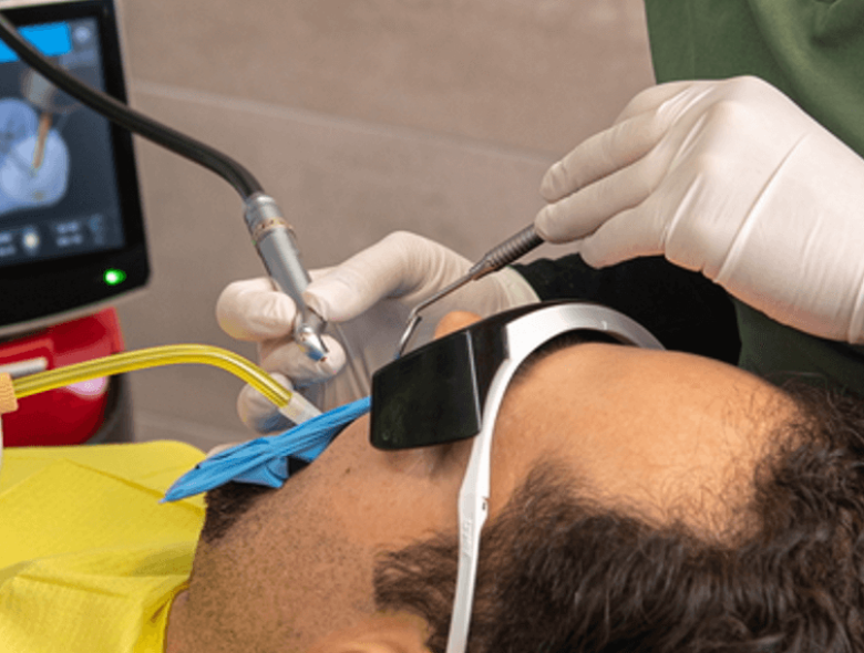 "Kérem, foglaljon helyet!" - Zsolt története folytatódik – 3. felvonás