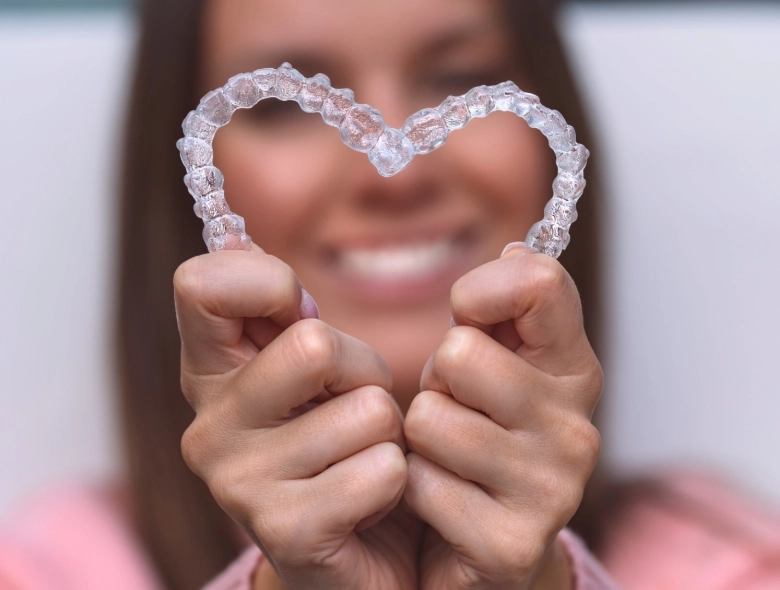 Invisalign kezelésem története – 2. rész