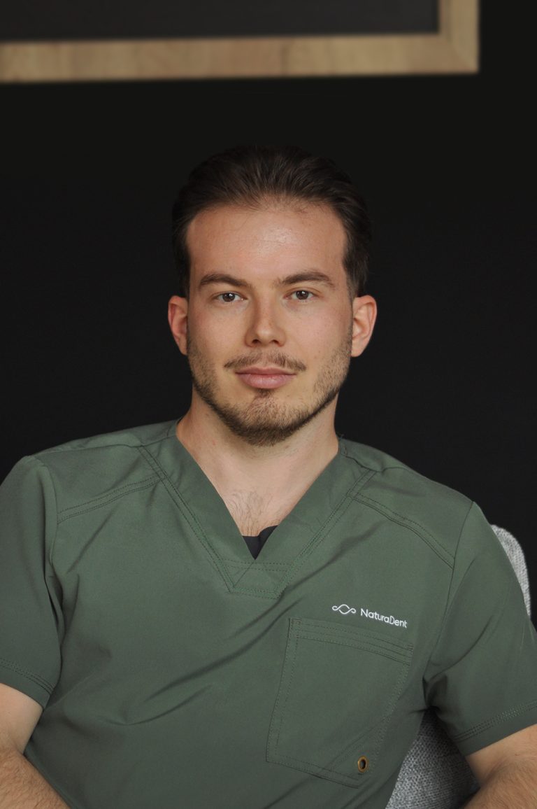 Dr. Fábry Kristóf