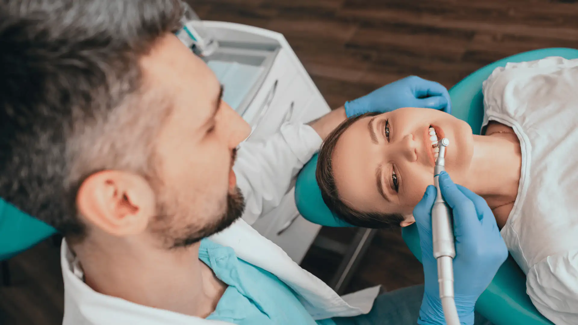 Prices for tartar removal: this is why there can be such a big difference in costs!