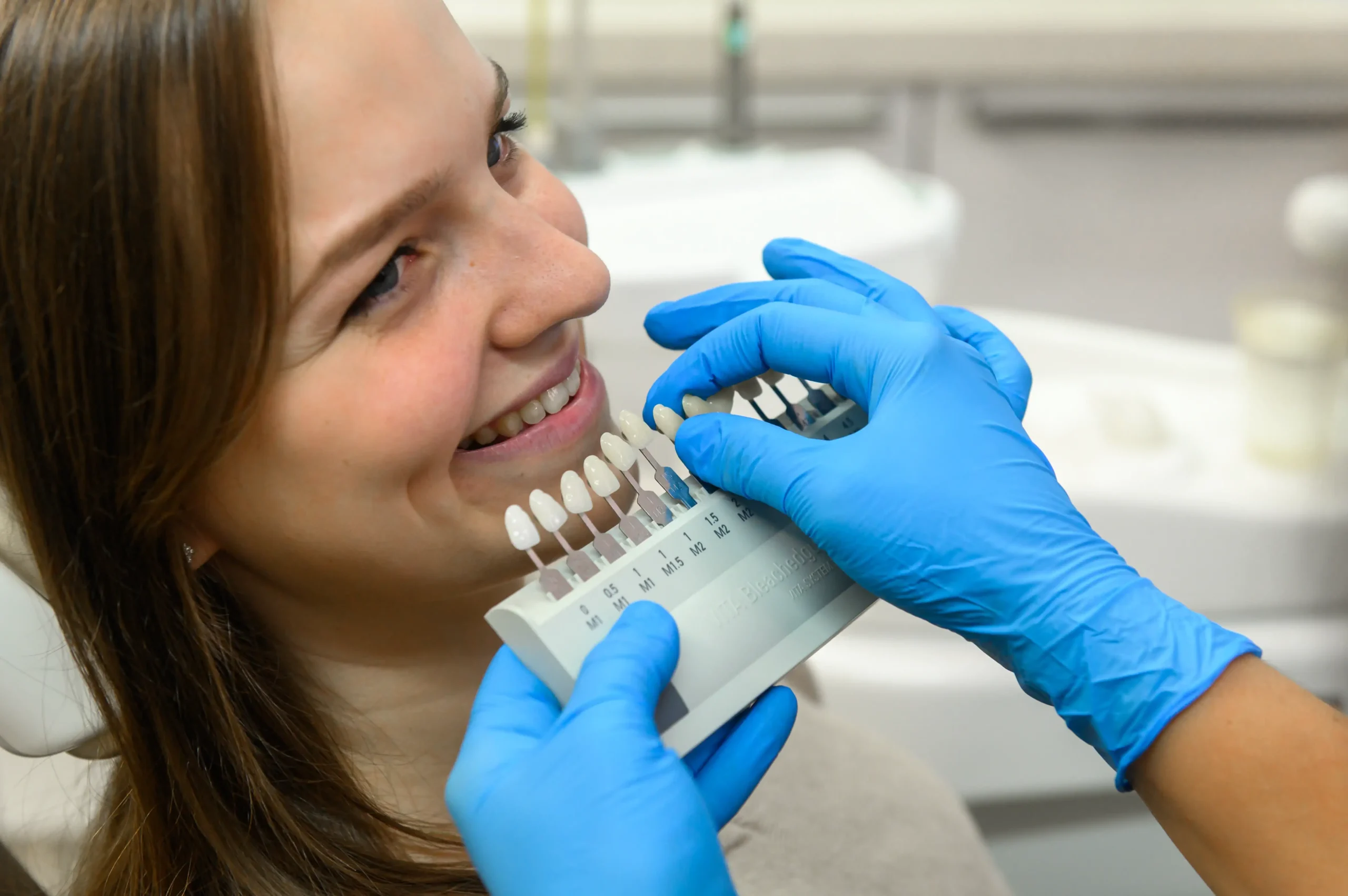 How does laser teeth whitening work?